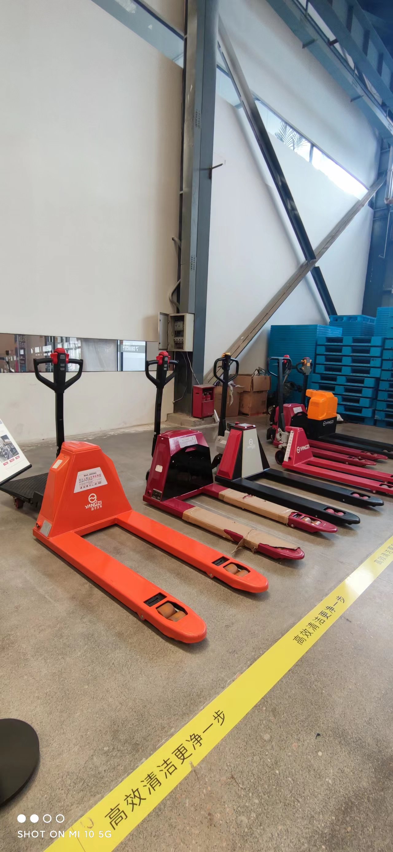 手動液壓叉車的維護措施 手動液壓叉車的維護措施